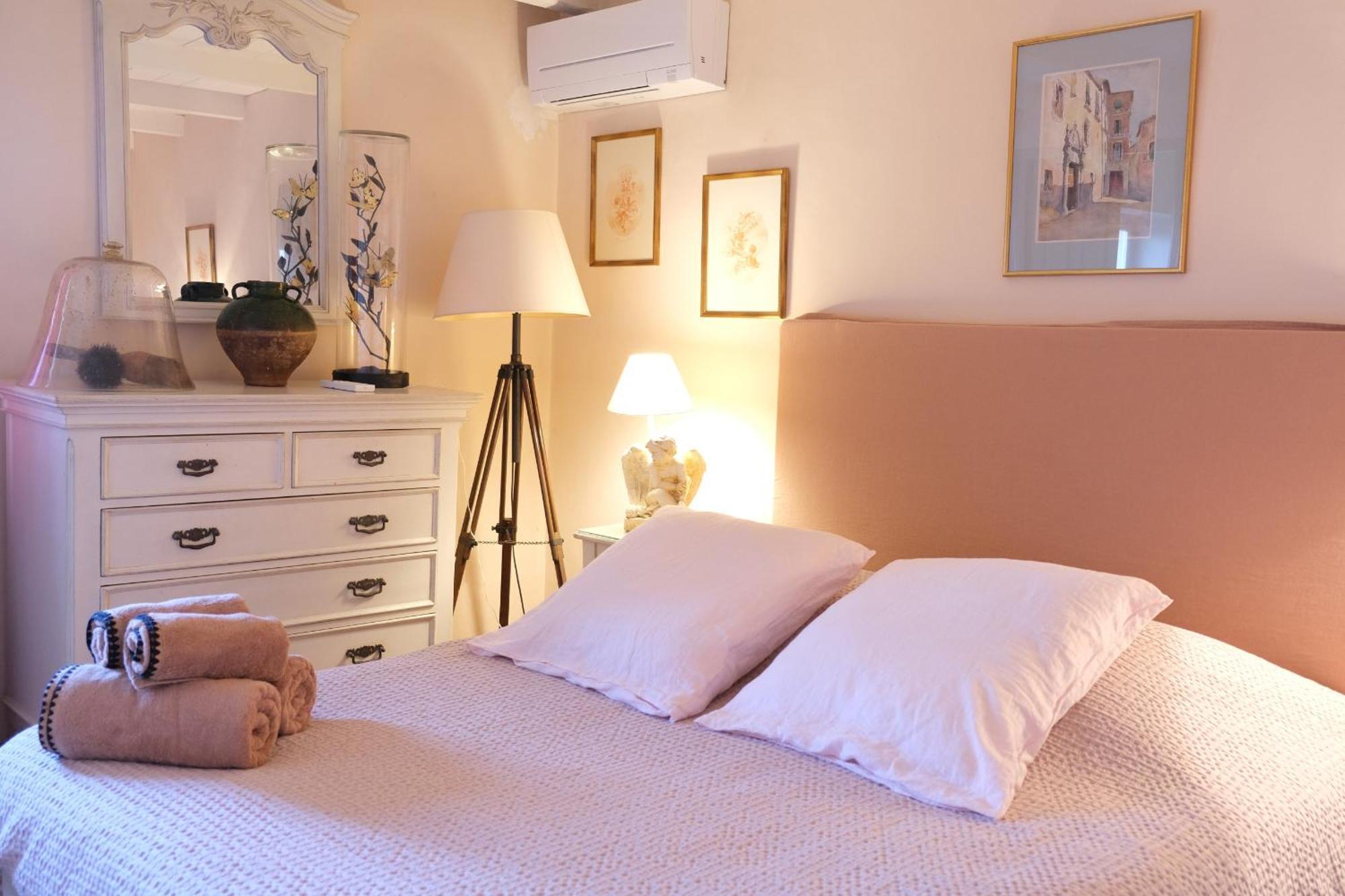 Typical Provencal Farm House Close To L'Isle Sur La Sorgue - 12 Persons Cavaillon Bagian luar foto