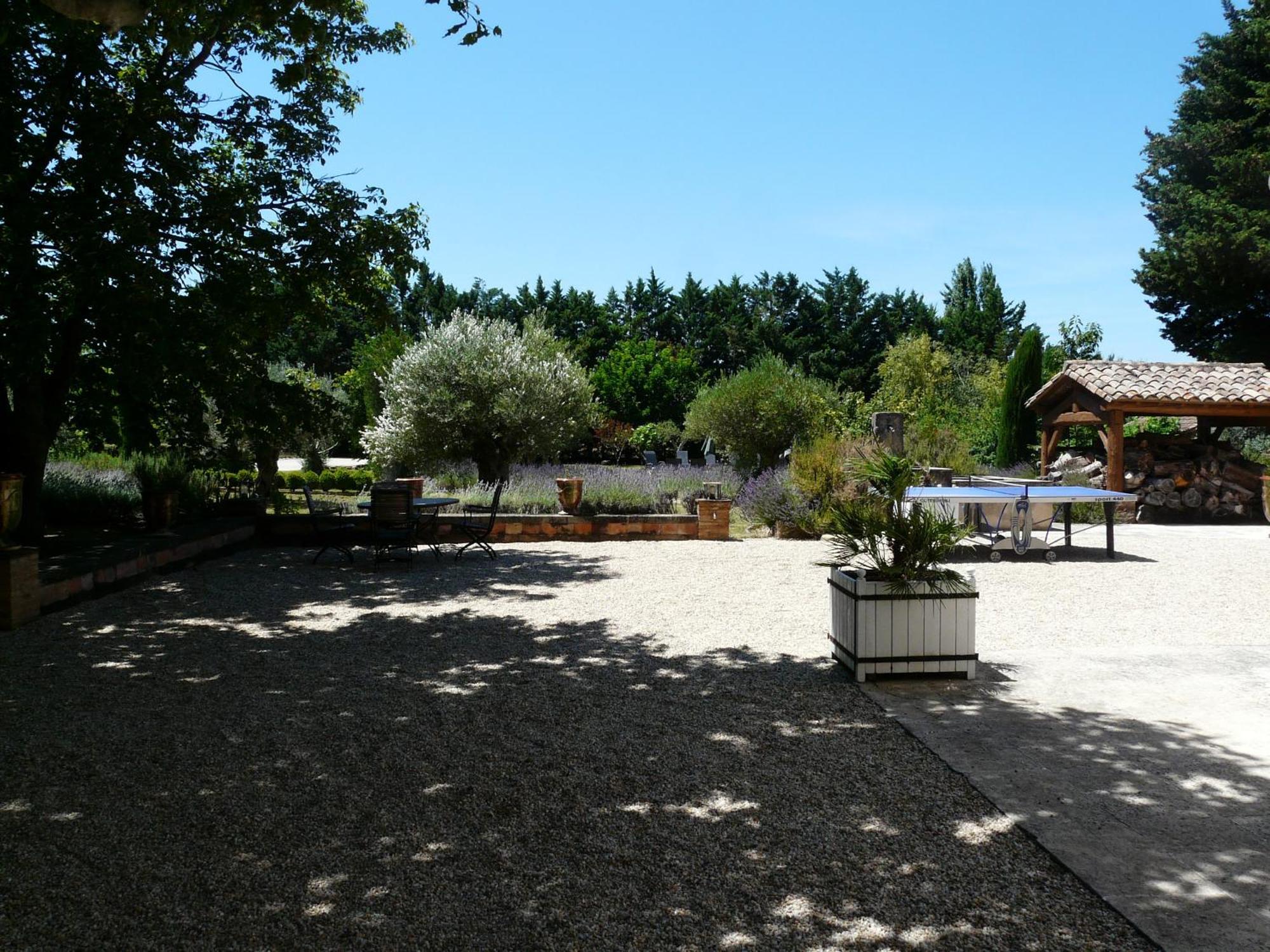 Typical Provencal Farm House Close To L'Isle Sur La Sorgue - 12 Persons Cavaillon Bagian luar foto