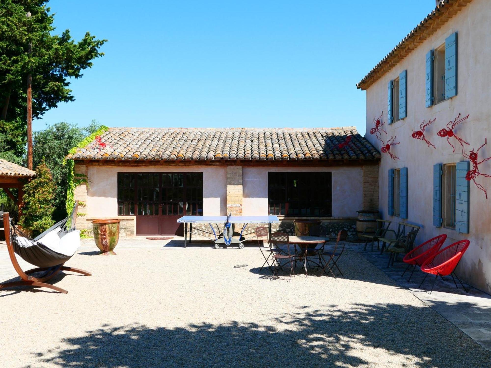 Typical Provencal Farm House Close To L'Isle Sur La Sorgue - 12 Persons Cavaillon Bagian luar foto